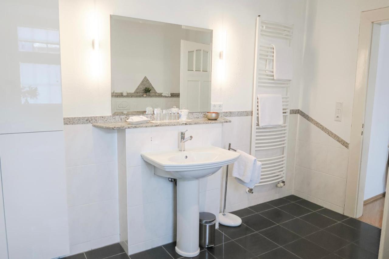 Hotel Service Apartments Am Prinzenplatz Kamp-Lintfort Dış mekan fotoğraf