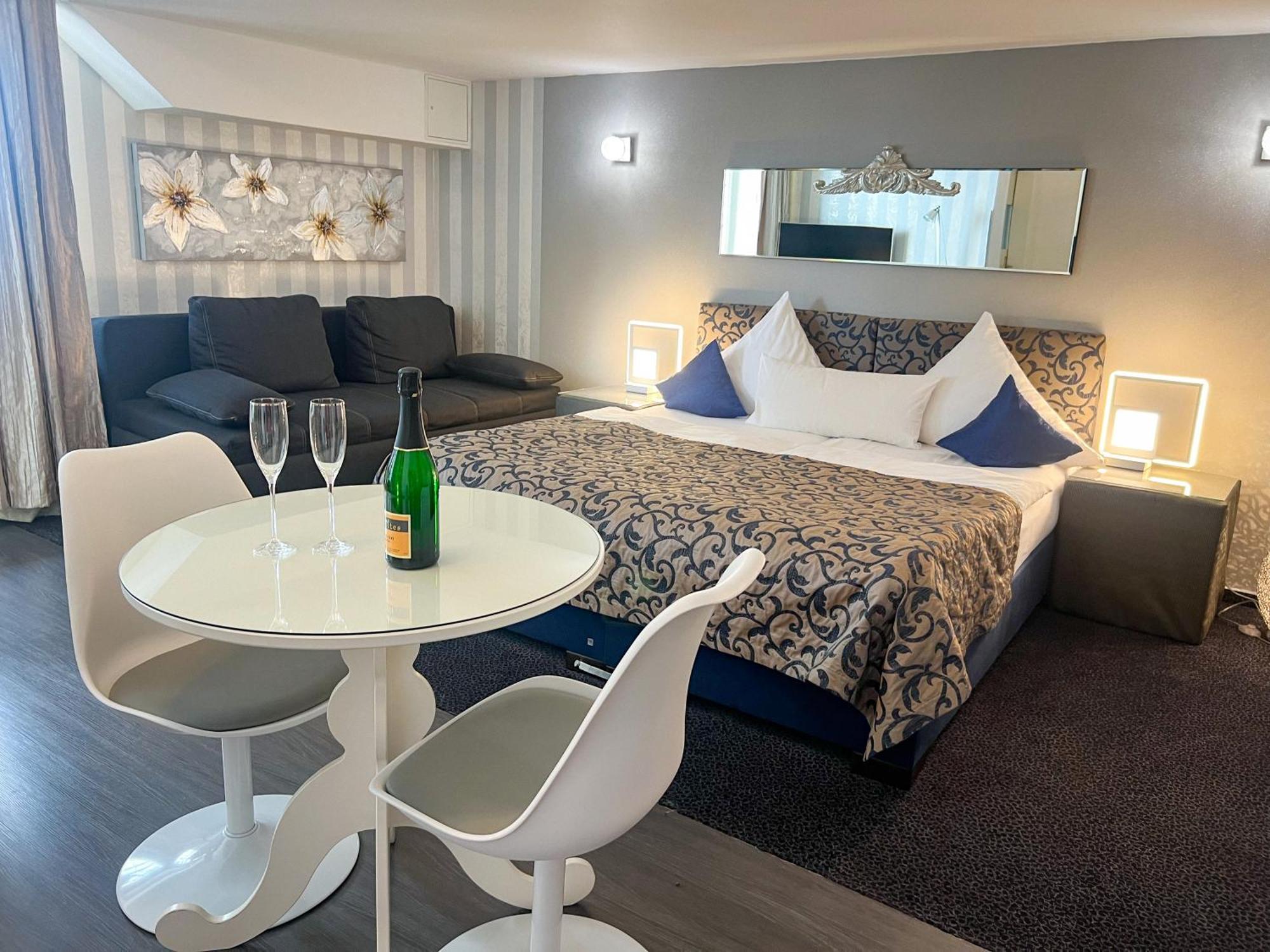 Hotel Service Apartments Am Prinzenplatz Kamp-Lintfort Dış mekan fotoğraf